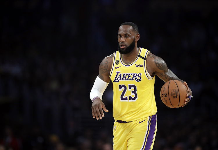 LeBron James và LA Lakers sẵn sàng thi đấu tiếp NBA 2019/20.