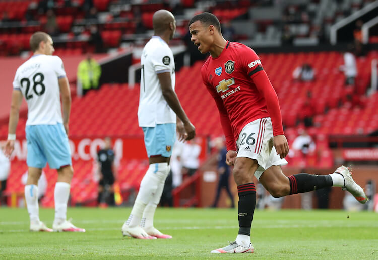 Premier League: Sau giờ nghỉ giải lao, MU tiếp tục đẩy cao đội hình lên tấn công