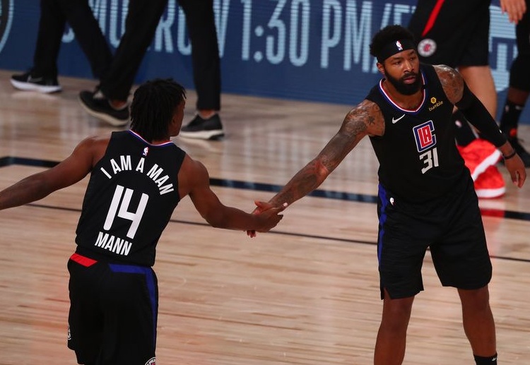 Soi kèo Playoffs NBA 20/8 Los Angeles Clippers vs Dallas Mavericks.