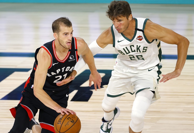 Soi kèo NBA ngày 13/8 Philadelphia 76ers vs Toronto Raptors.