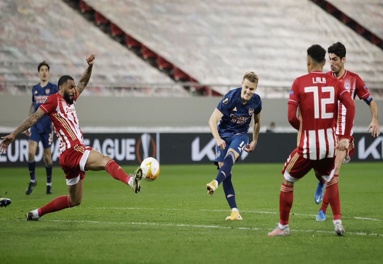 Europa League: Việc để lọt lưới khiến Arsenal phải chịu sức ép lớn từ phía Olympiacos