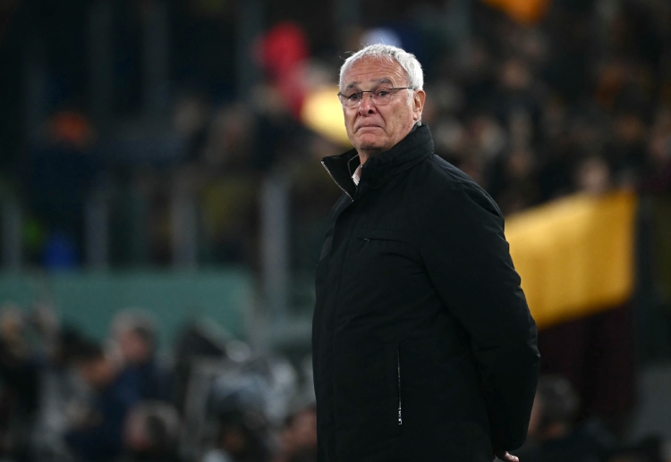 Roma làm khách trên sân của Lazio ở vòng 32 Serie A