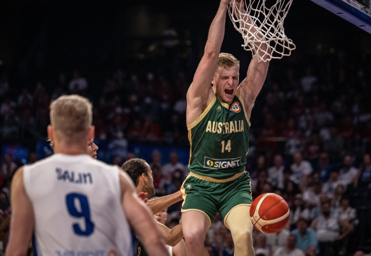 잭 화이트와 대쉬 다니엘스가 2025 FIBA 아시아컵 호주 팀의 헤드라인을 장식한다.