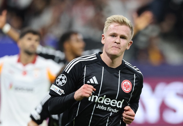 Frankfurt giành 1 điểm trước Freiburg ở vòng 7 Bundesliga
